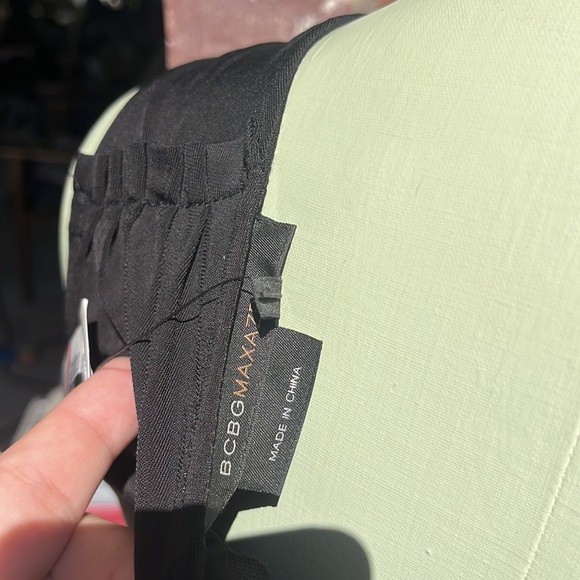 NWT BCBG Silk and Jersey Pleated Top size XS - Picture 8 of 10